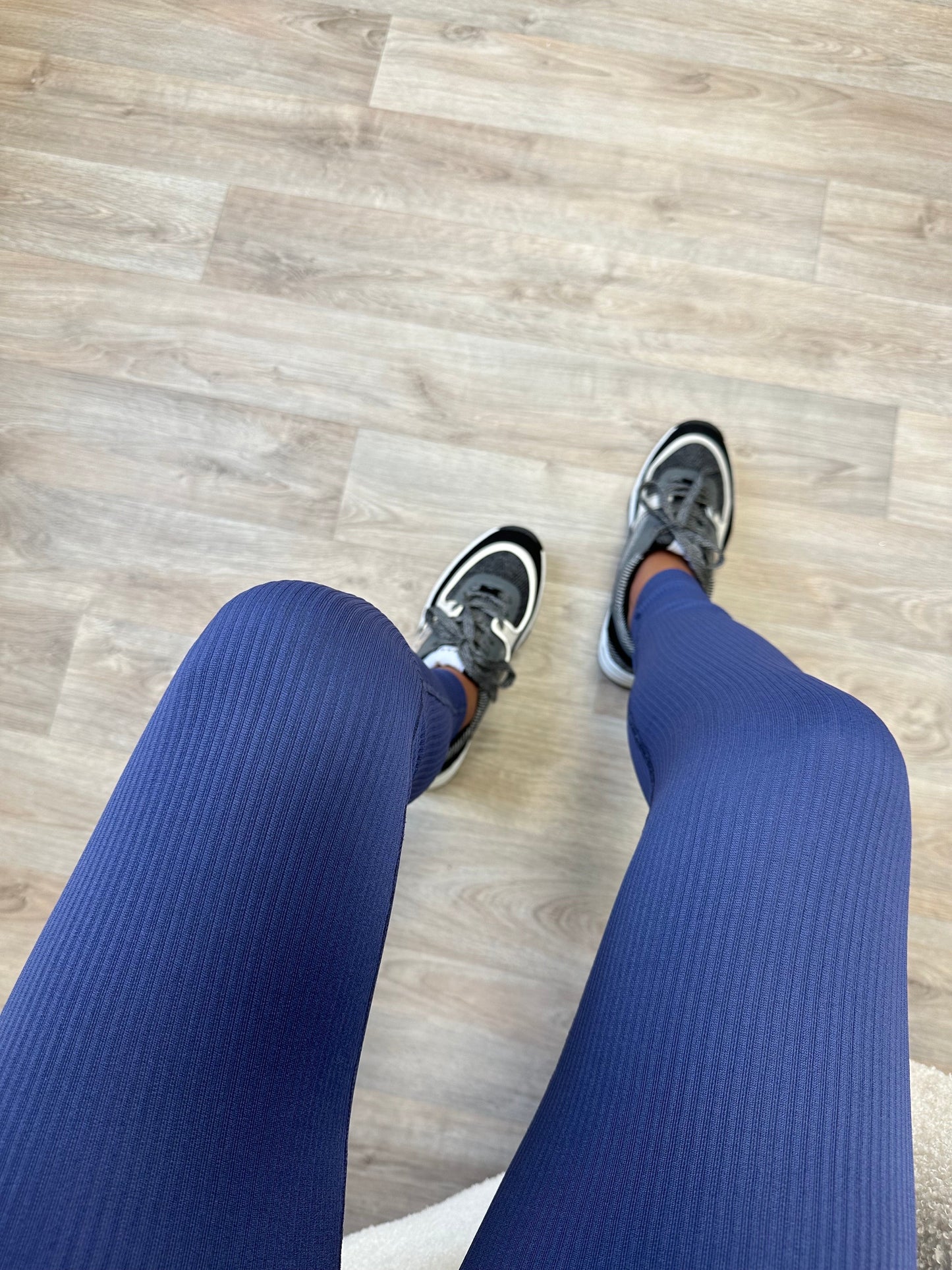 RIBBED” HIGH WAIST SEAMLESS LEGGINGS