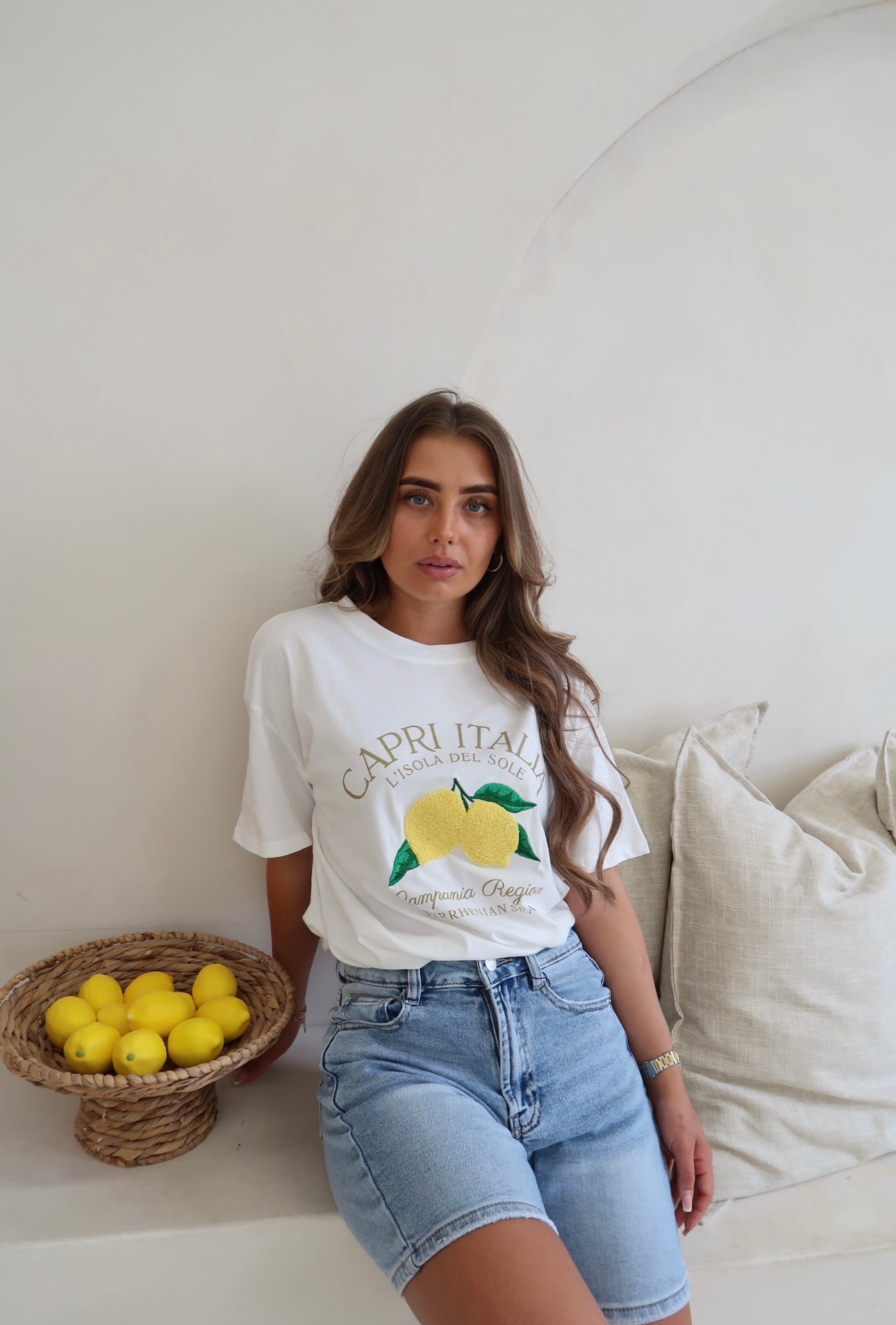Capri Lemon Graphic Tshirt
