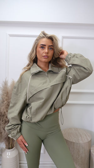 Windbreaker jacket