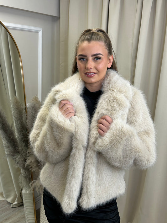 LIZA” FAUX FUR JACKET BEIGE