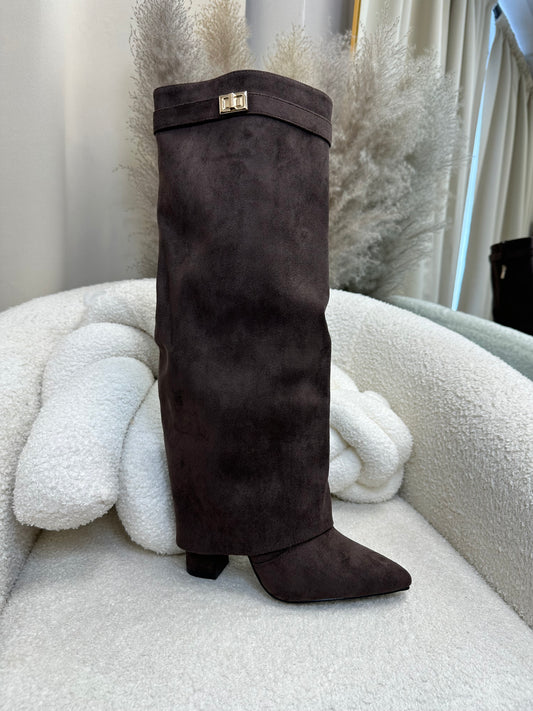Gigi” Boots chocolate